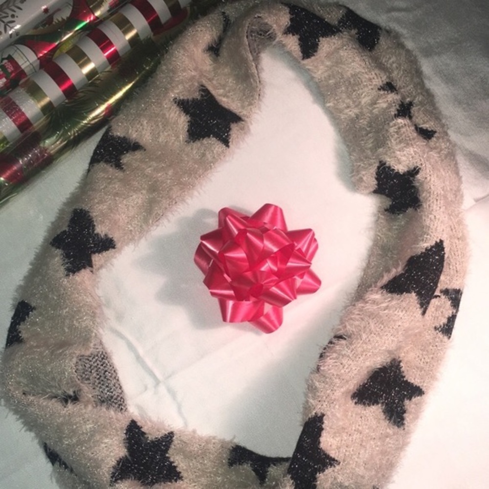 Star Wrap Around Scarf